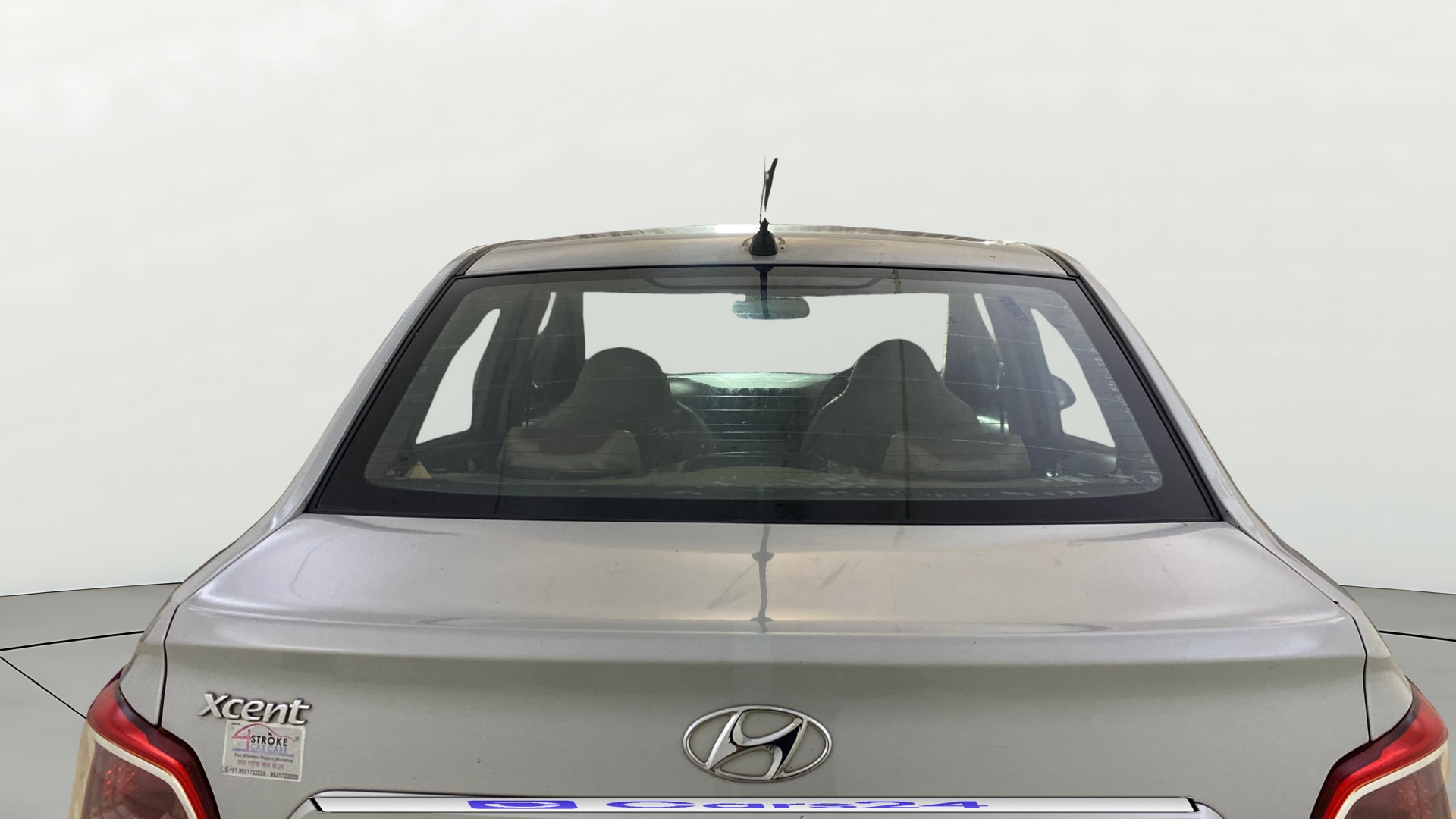 View 2016 Hyundai Xcent S Petrol Image 4 Used 2016 Hyundai Xcent S Petrol Image 4