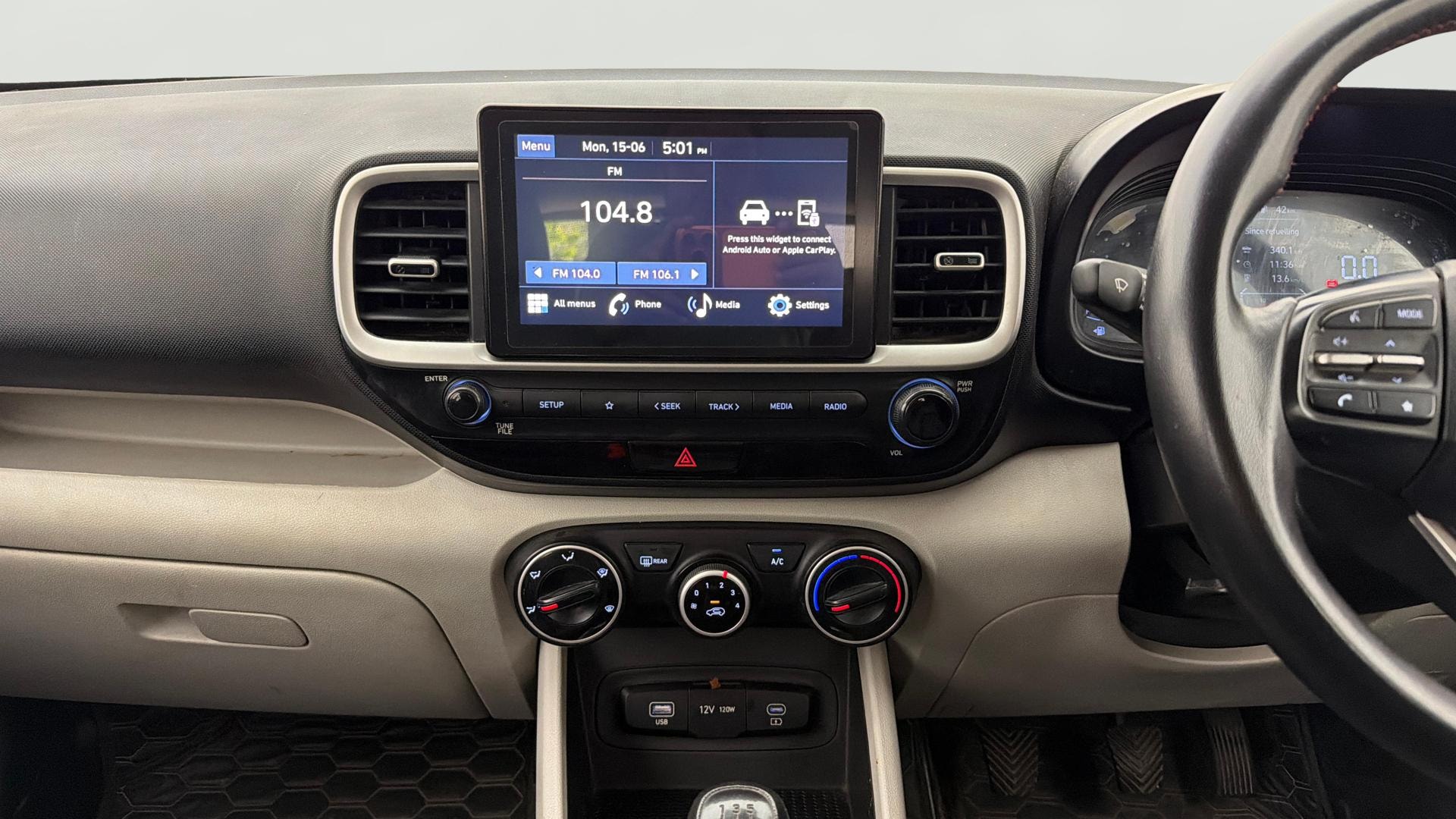 View 2023 Hyundai Venue S 1.2 Petrol Image 17 Used 2023 Hyundai Venue S 1.2 Petrol Image 17