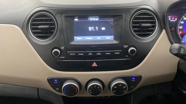 View Hyundai Grand i10 Image 17 Used Hyundai Grand i10 Image 17