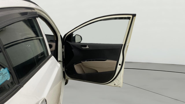 View Hyundai Grand i10 Image 45 Used Hyundai Grand i10 Image 45