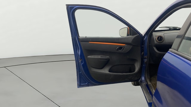 View Renault Kwid Image 30 Used Renault Kwid Image 30