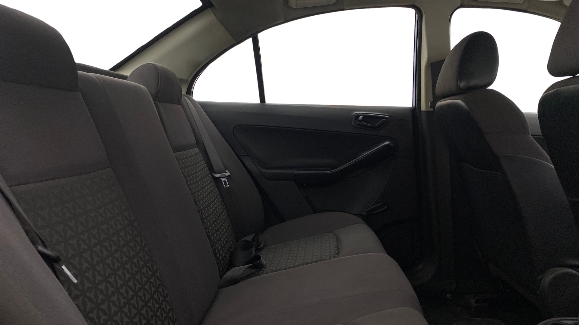 View 2015 Tata Zest XE Petrol Image 28 Used 2015 Tata Zest XE Petrol Image 28
