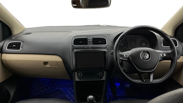 View Volkswagen Polo Image 15 Used Volkswagen Polo Image 15