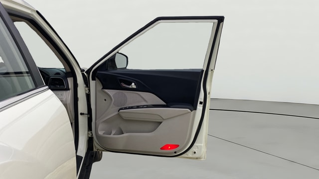 View Mahindra XUV300 Image 47 Used Mahindra XUV300 Image 47
