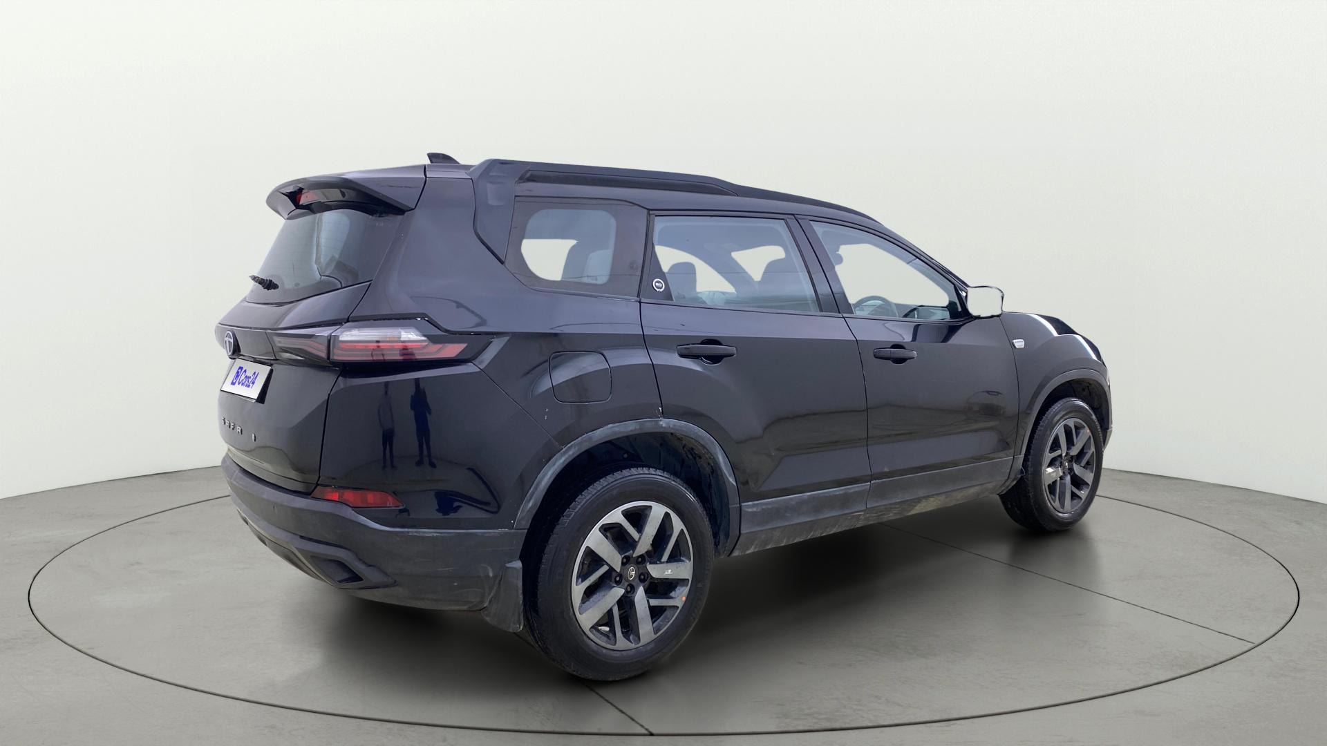 View 2023 Tata Safari XZA Plus Option Dark Image 48 Used 2023 Tata Safari XZA Plus Option Dark Image 48