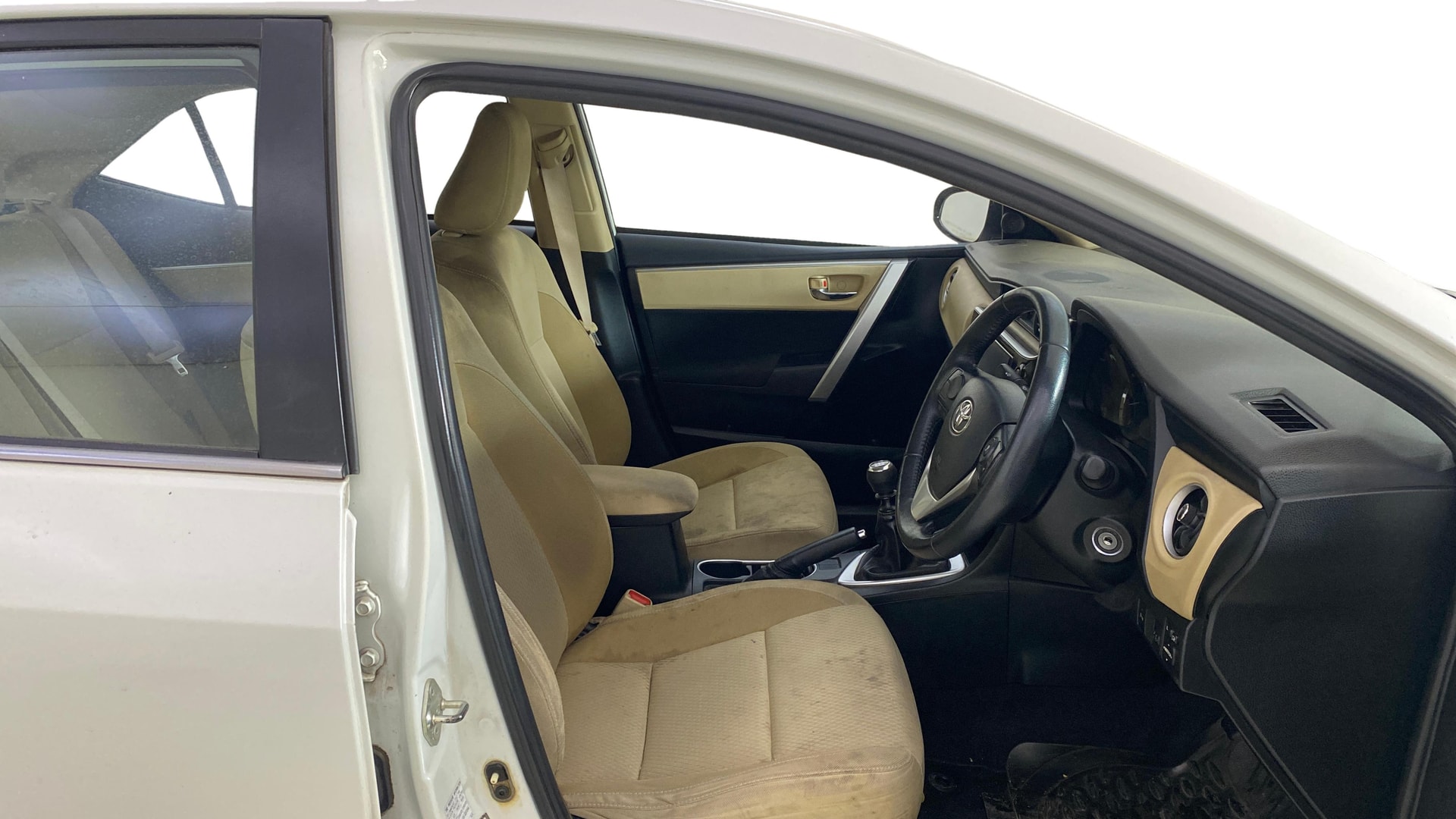 View 2018 Toyota Corolla Altis 1.8 GL Image 26 Used 2018 Toyota Corolla Altis 1.8 GL Image 26