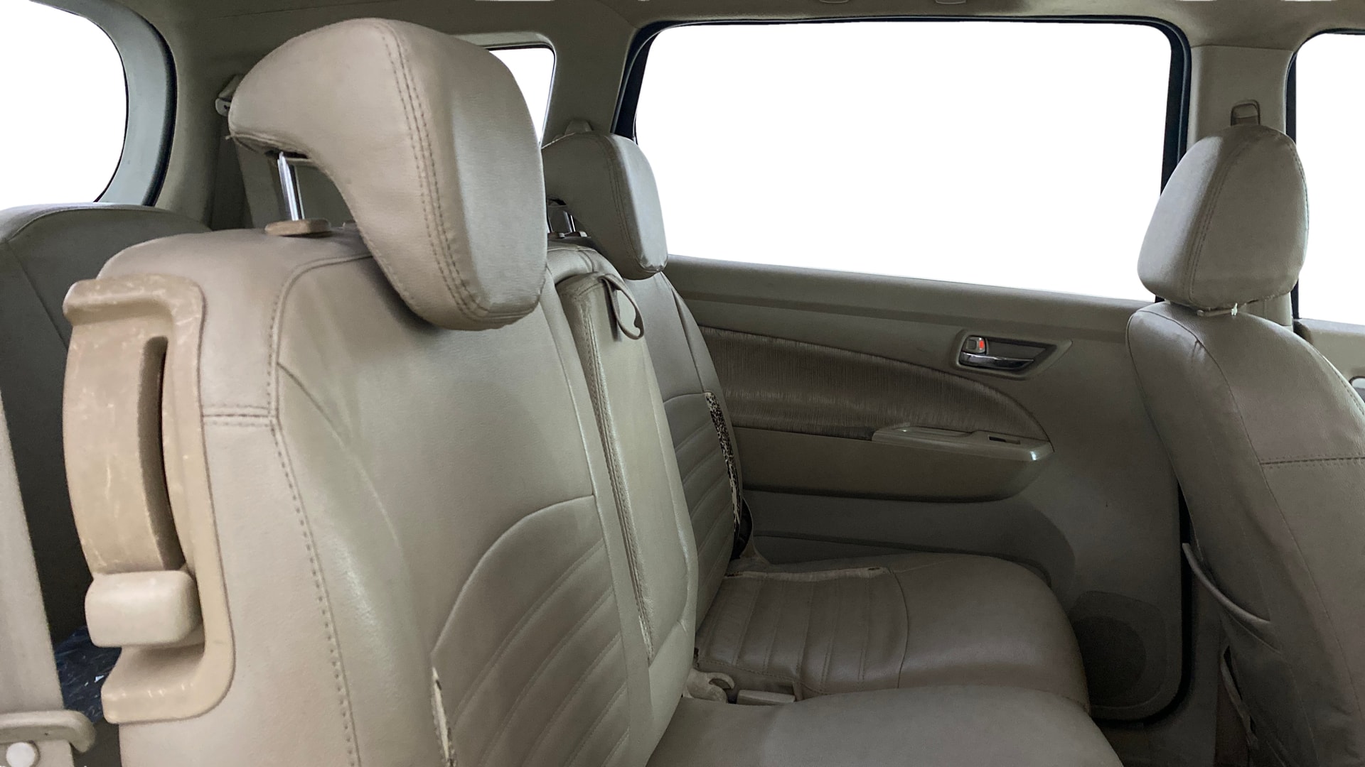 View 2015 Maruti Suzuki 1000 Base Variant Image 29 Used 2015 Maruti Suzuki 1000 Base Variant Image 29