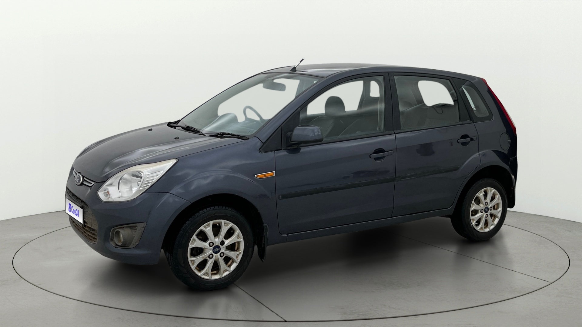 View 2014 Ford Figo 1.2P Ambiente MT BS IV Image 34 Used 2014 Ford Figo 1.2P Ambiente MT BS IV Image 34