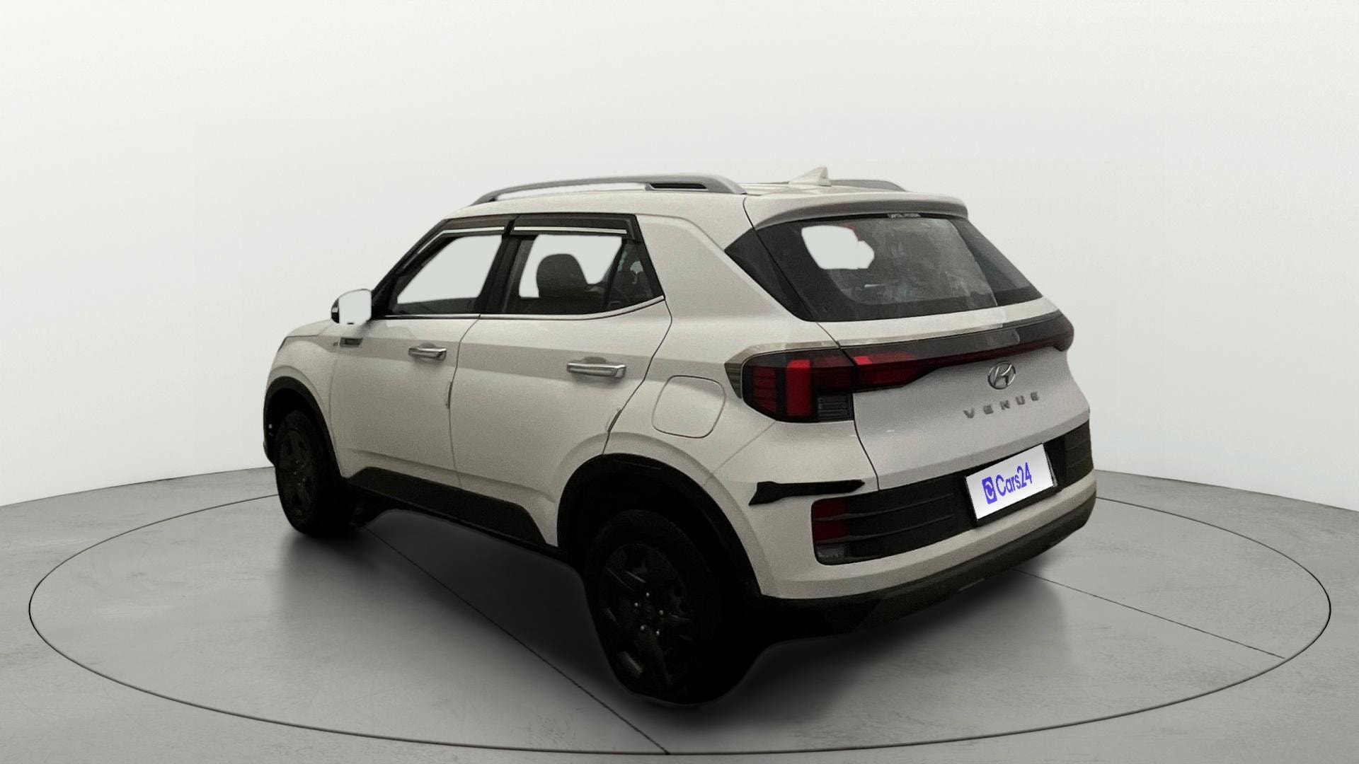 View 2024 Hyundai Venue S 1.2 Petrol Image 2 Used 2024 Hyundai Venue S 1.2 Petrol Image 2