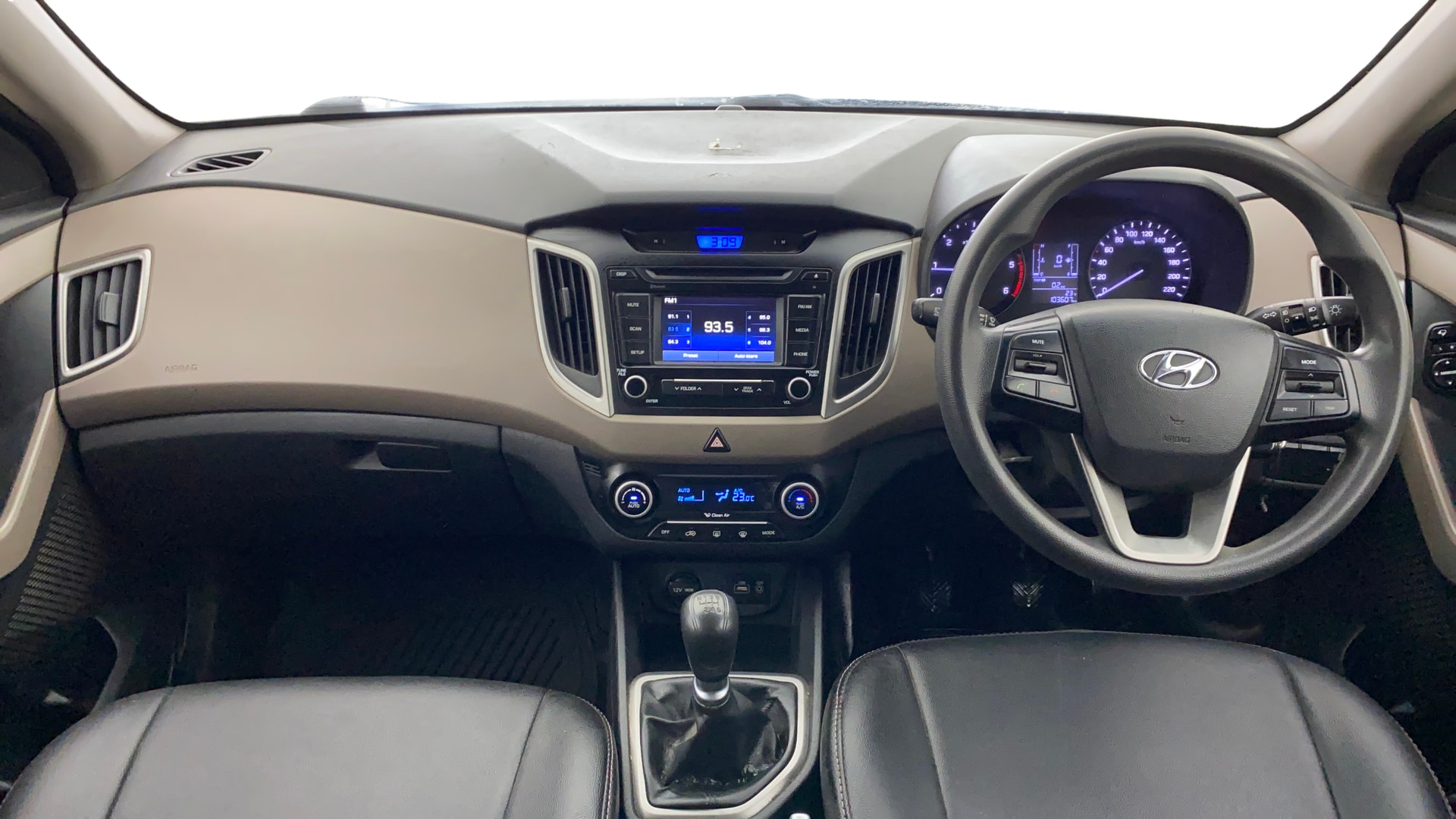 View 2016 Hyundai Creta 1.6 SX Diesel Image 15 Used 2016 Hyundai Creta 1.6 SX Diesel Image 15