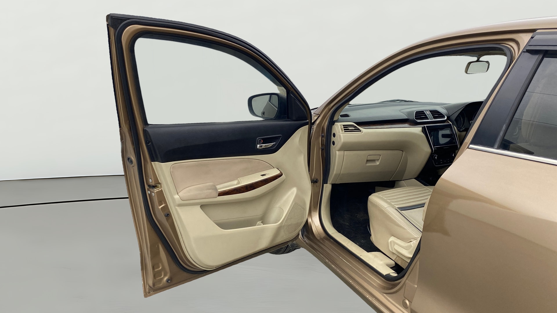 View 2019 Maruti Suzuki 1000 Base Variant Image 31 Used 2019 Maruti Suzuki 1000 Base Variant Image 31