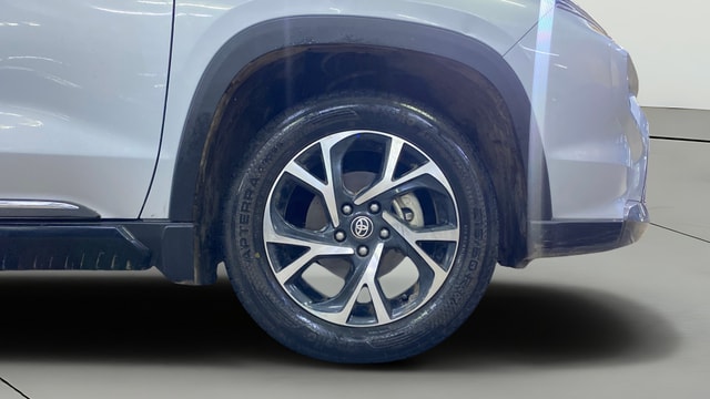 View Toyota Urban Cruiser Hyryder Image 42 Used Toyota Urban Cruiser Hyryder Image 42