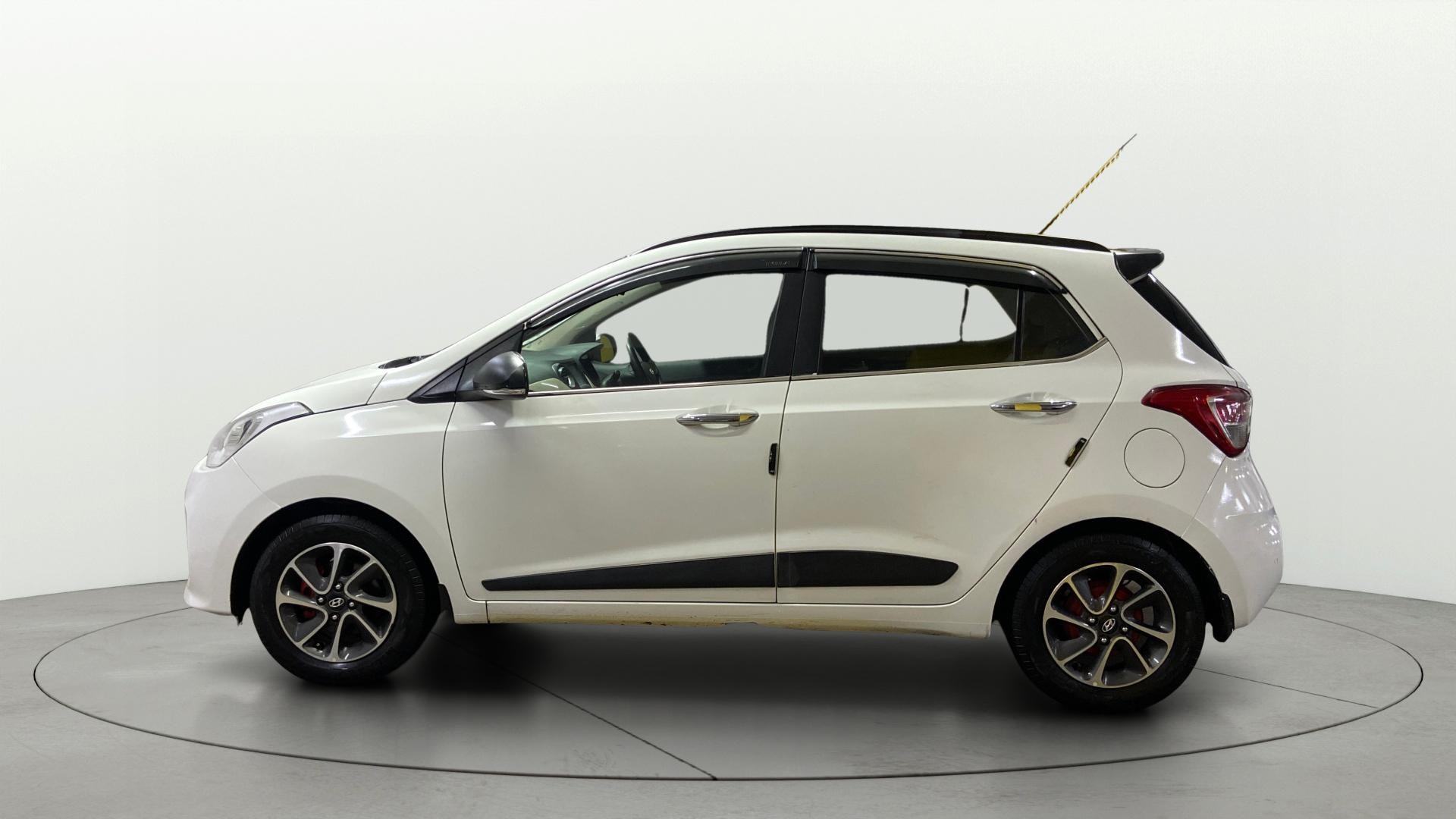 Used 2019 Hyundai Grand i10 Used 2019 Hyundai Grand i10