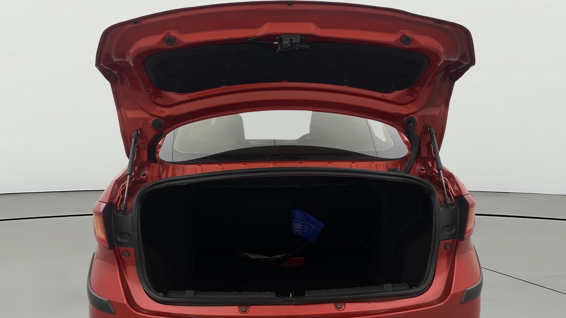 View 2017 Tata Tigor XZ (O) Diesel Image 37 Used 2017 Tata Tigor XZ (O) Diesel Image 37