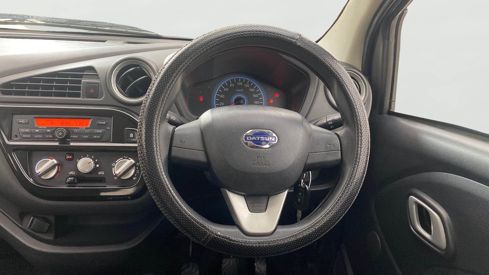 View 2019 Datsun Redi GO S-1.0L BS IV Image 20 Used 2019 Datsun Redi GO S-1.0L BS IV Image 20
