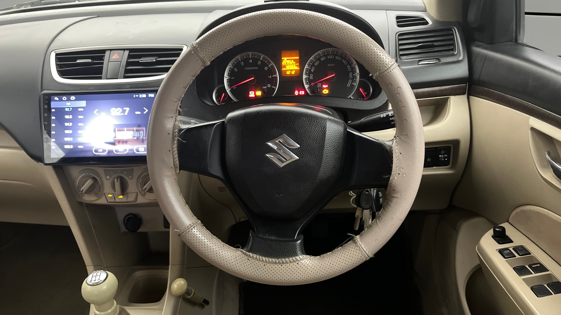 View 2016 Maruti Suzuki 1000 Base Variant Image 20 Used 2016 Maruti Suzuki 1000 Base Variant Image 20