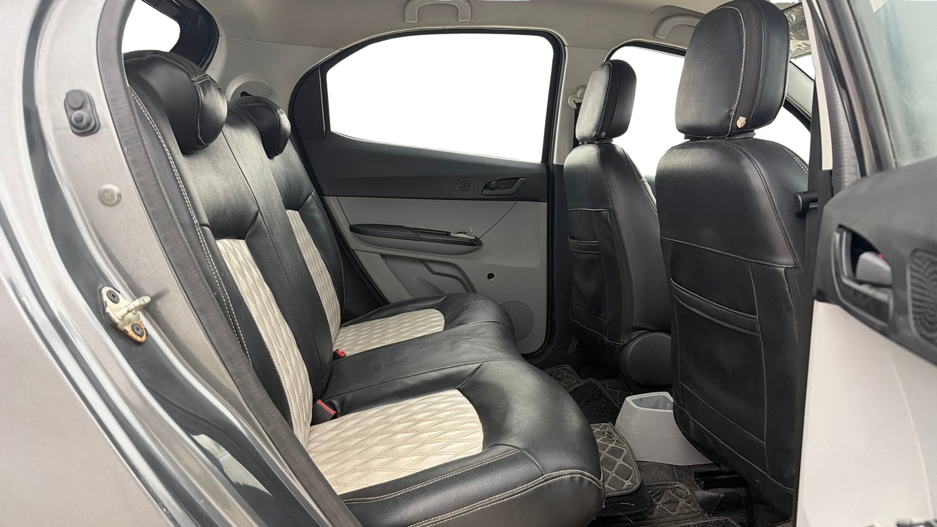Used 2022 Tata Tiago Used 2022 Tata Tiago
