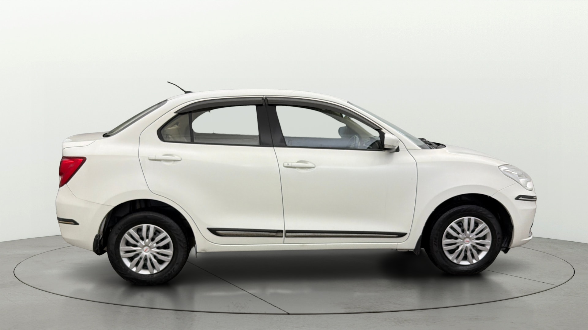 View 2021 Maruti Suzuki 1000 Base Variant Image 8 Used 2021 Maruti Suzuki 1000 Base Variant Image 8