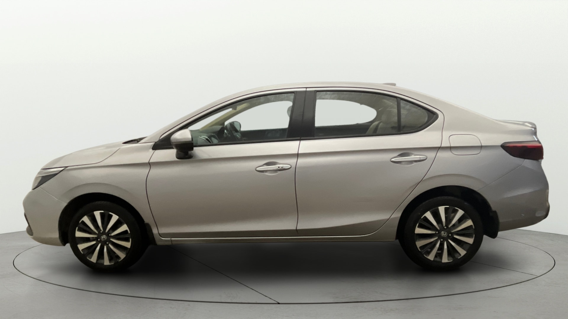 View 2023 Honda City ZX CVT Image 26 Used 2023 Honda City ZX CVT Image 26