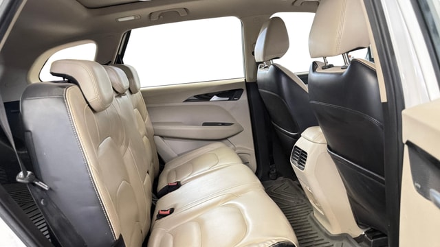 View MG Hector Image 37 Used MG Hector Image 37
