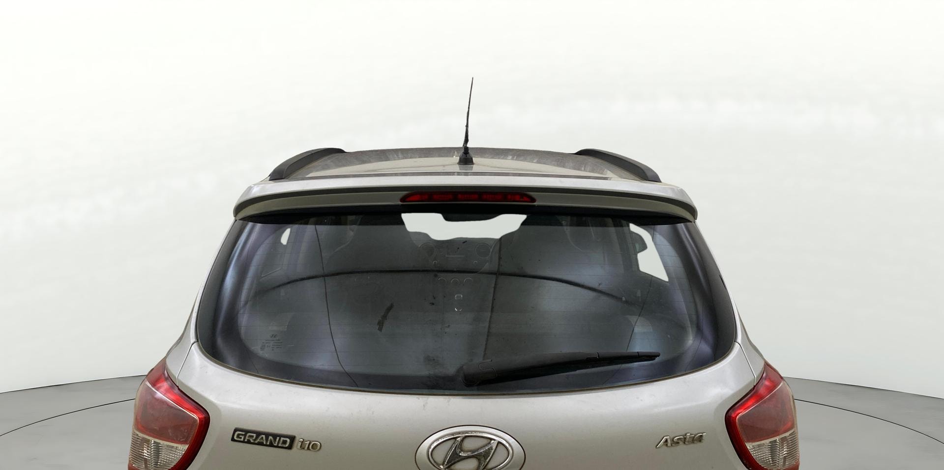View 2014 Hyundai Grand i10 1.2 Asta Petrol Image 4 Used 2014 Hyundai Grand i10 1.2 Asta Petrol Image 4