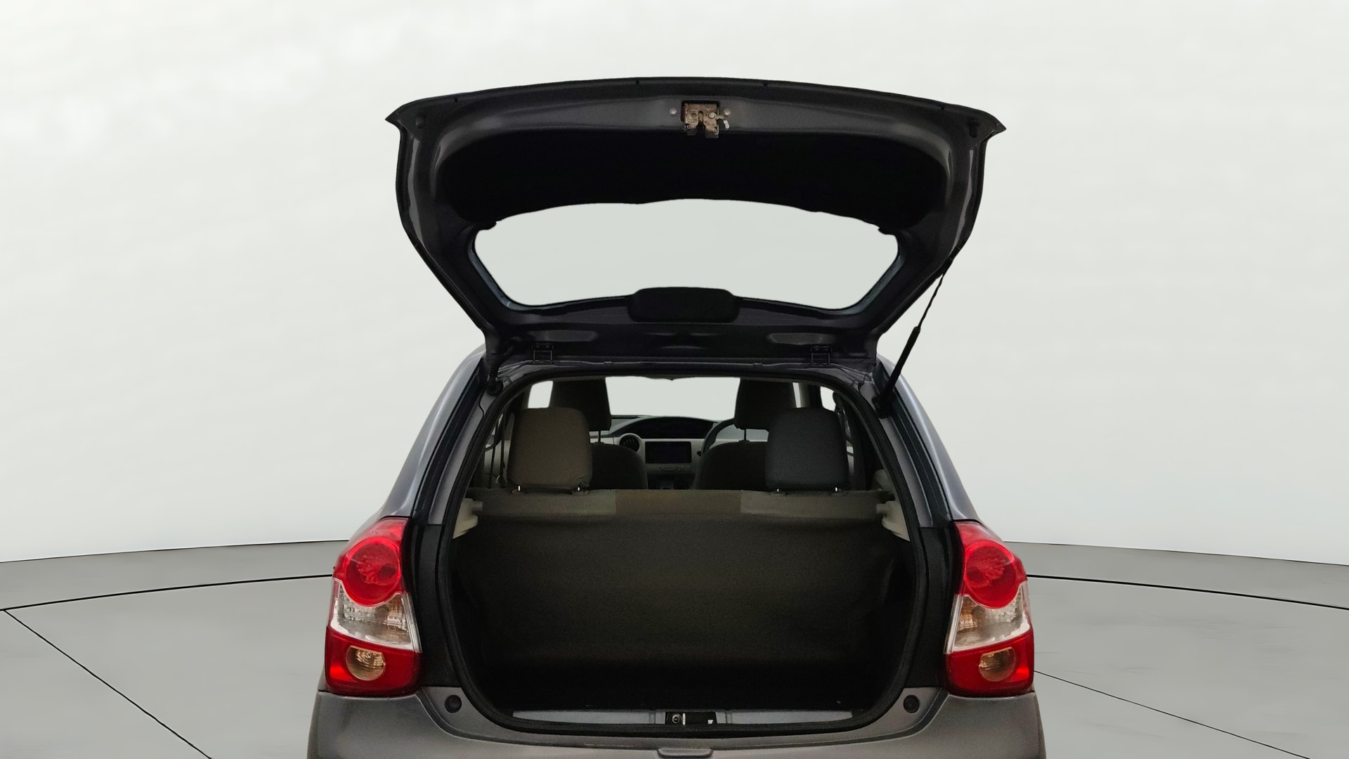 View 2015 Toyota Etios Liva G Image 16 Used 2015 Toyota Etios Liva G Image 16