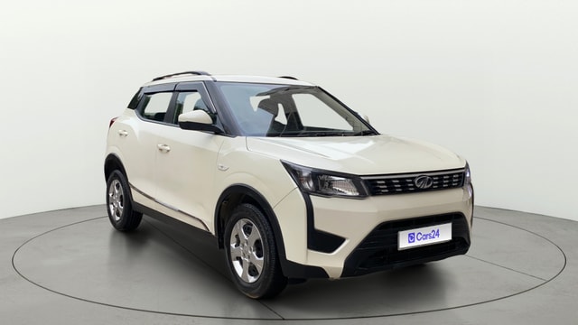 View Mahindra XUV300 Image 24 Used Mahindra XUV300 Image 24