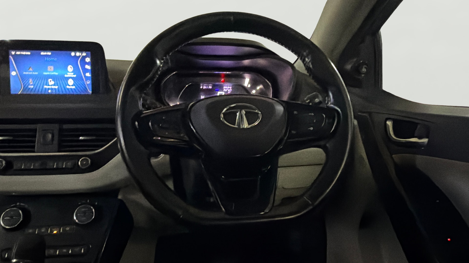 View 2021 Tata Nexon Revotron XE Image 20 Used 2021 Tata Nexon Revotron XE Image 20