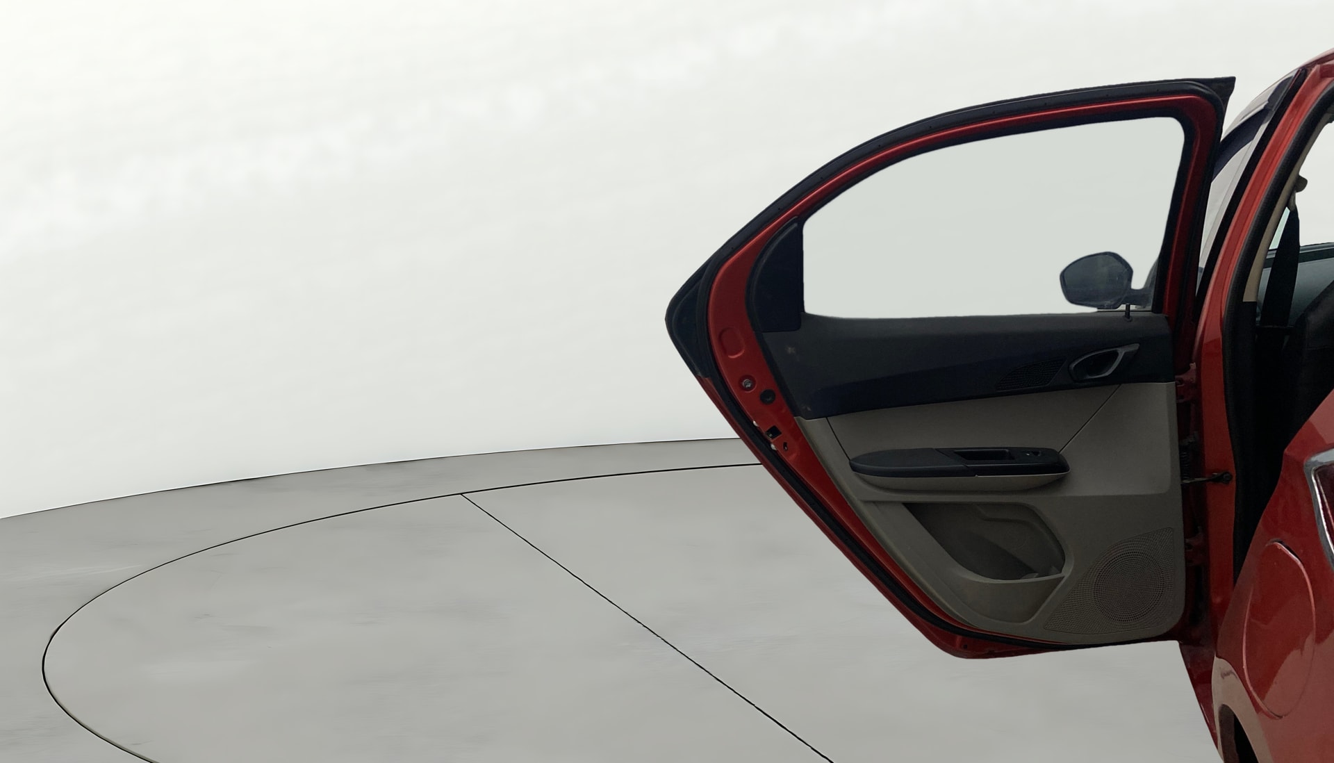 View 2016 Tata Tiago Revotorq XB Image 22 Used 2016 Tata Tiago Revotorq XB Image 22