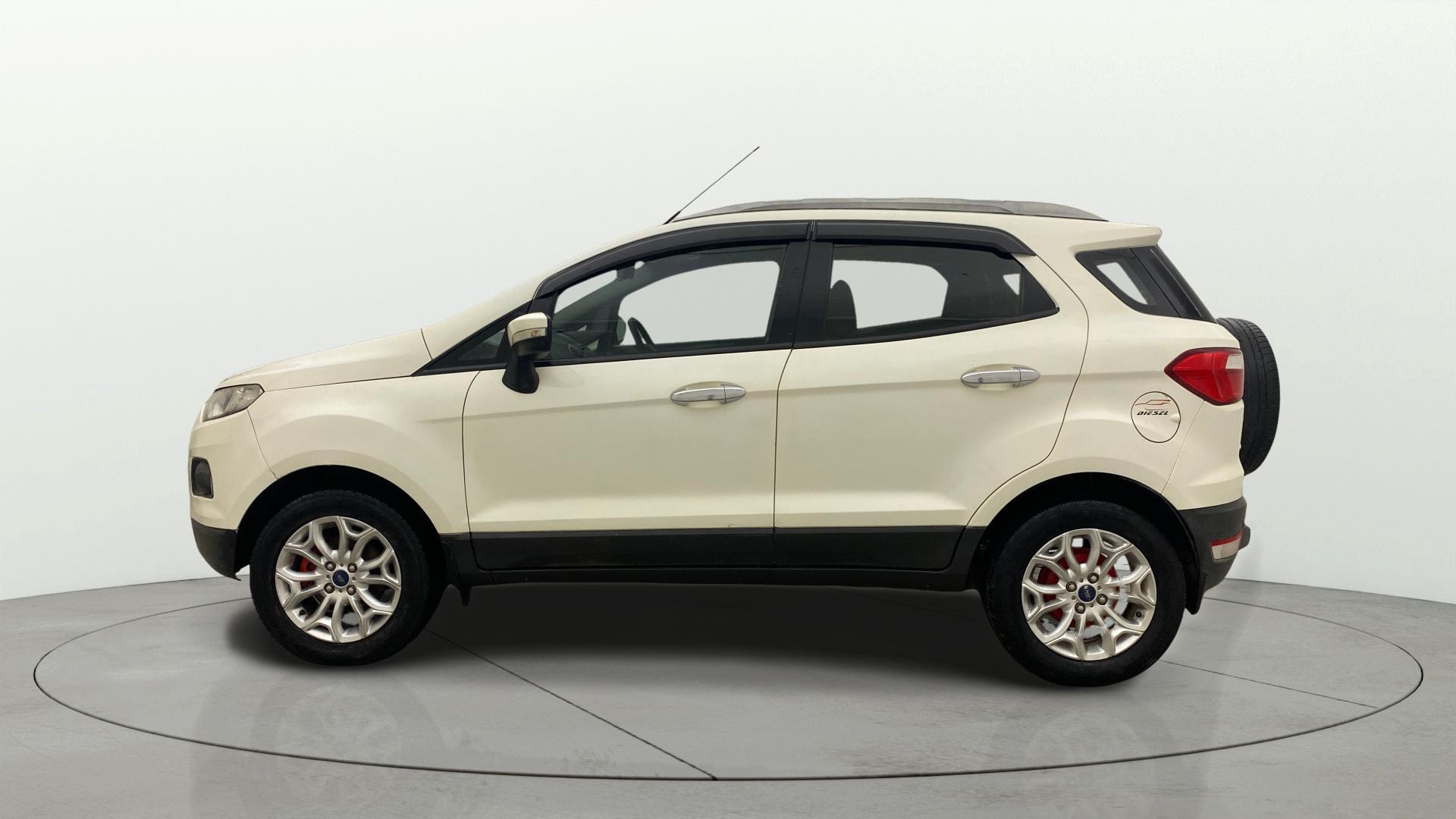 View 2015 Ford EcoSport 1.5 TDCi Diesel Ambiente BS IV Image 5 Used 2015 Ford EcoSport 1.5 TDCi Diesel Ambiente BS IV Image 5