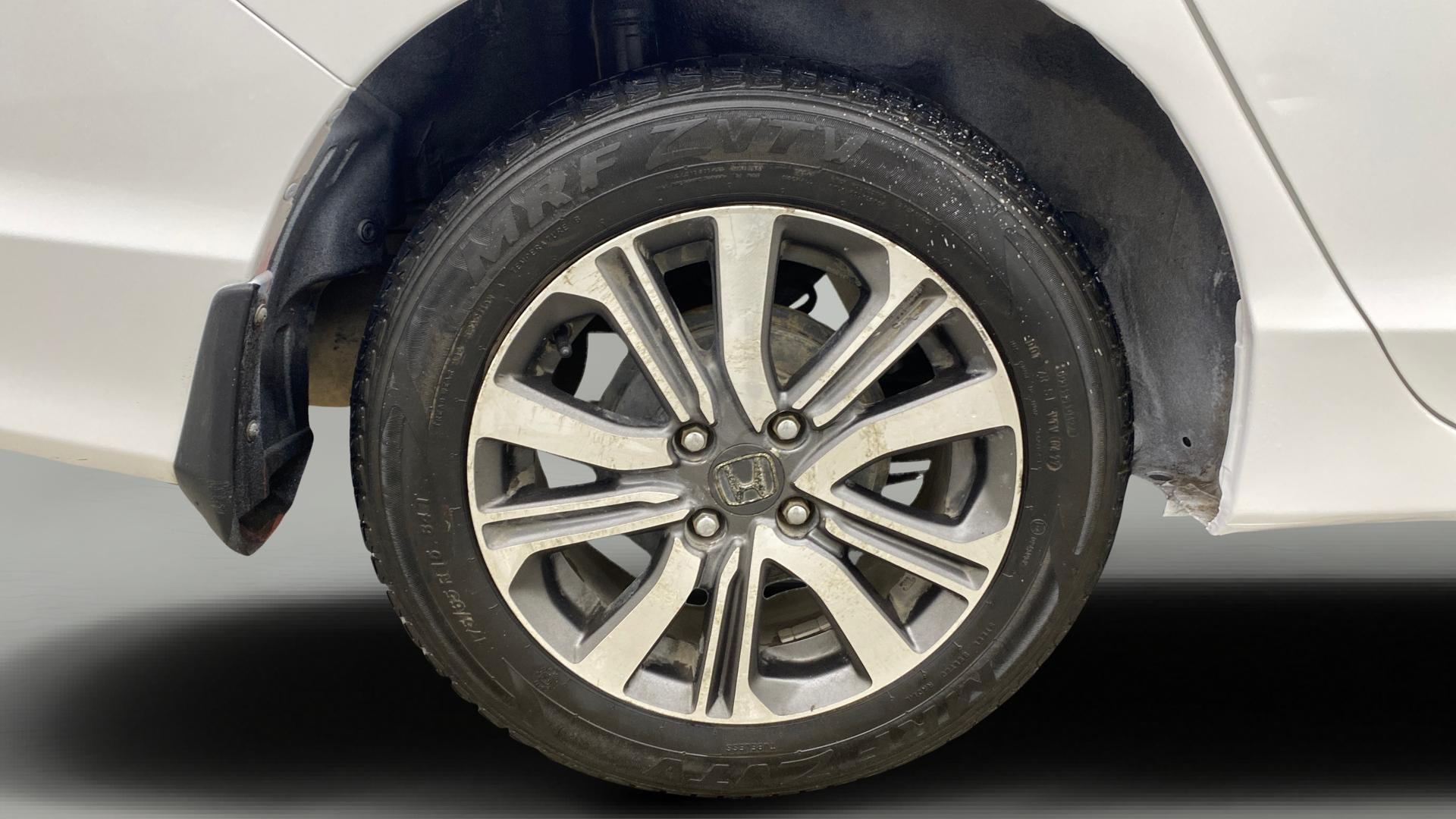 View 2022 Honda City ZX MT Diesel Anniversary Edition Image 25 Used 2022 Honda City ZX MT Diesel Anniversary Edition Image 25