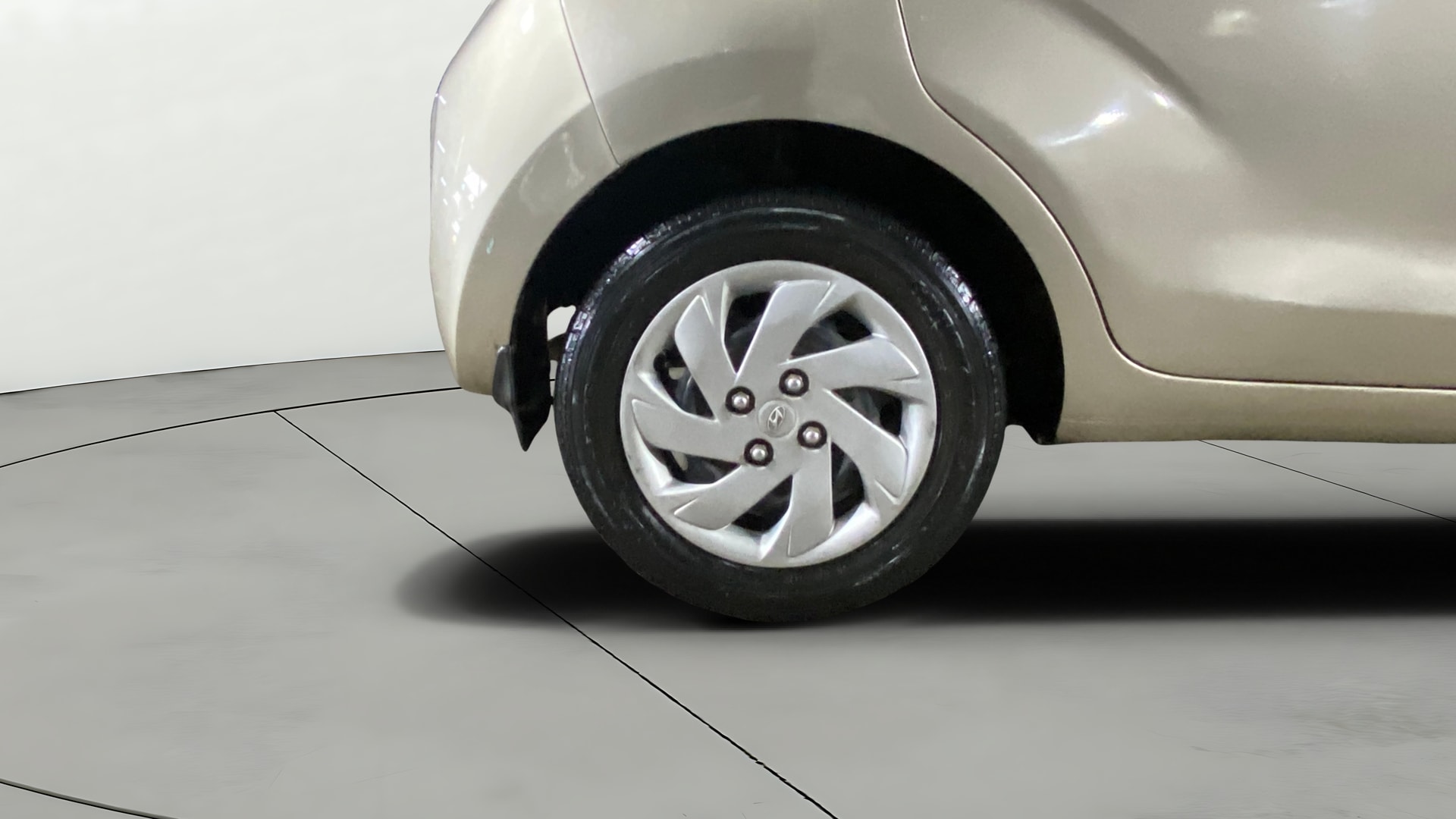 View 2020 Hyundai New Santro D-Lite Petrol Image 23 Used 2020 Hyundai New Santro D-Lite Petrol Image 23