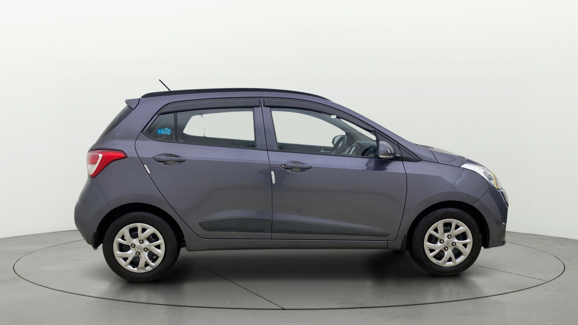 View 2018 Hyundai Grand i10 1.2 Sportz(O) Petrol Image 8 Used 2018 Hyundai Grand i10 1.2 Sportz(O) Petrol Image 8
