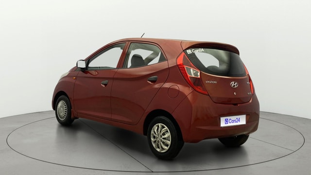 View Hyundai EON Image 2 Used Hyundai EON Image 2