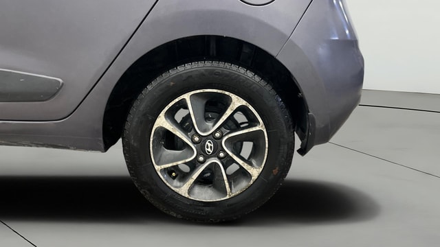 View Hyundai Grand i10 Image 11 Used Hyundai Grand i10 Image 11