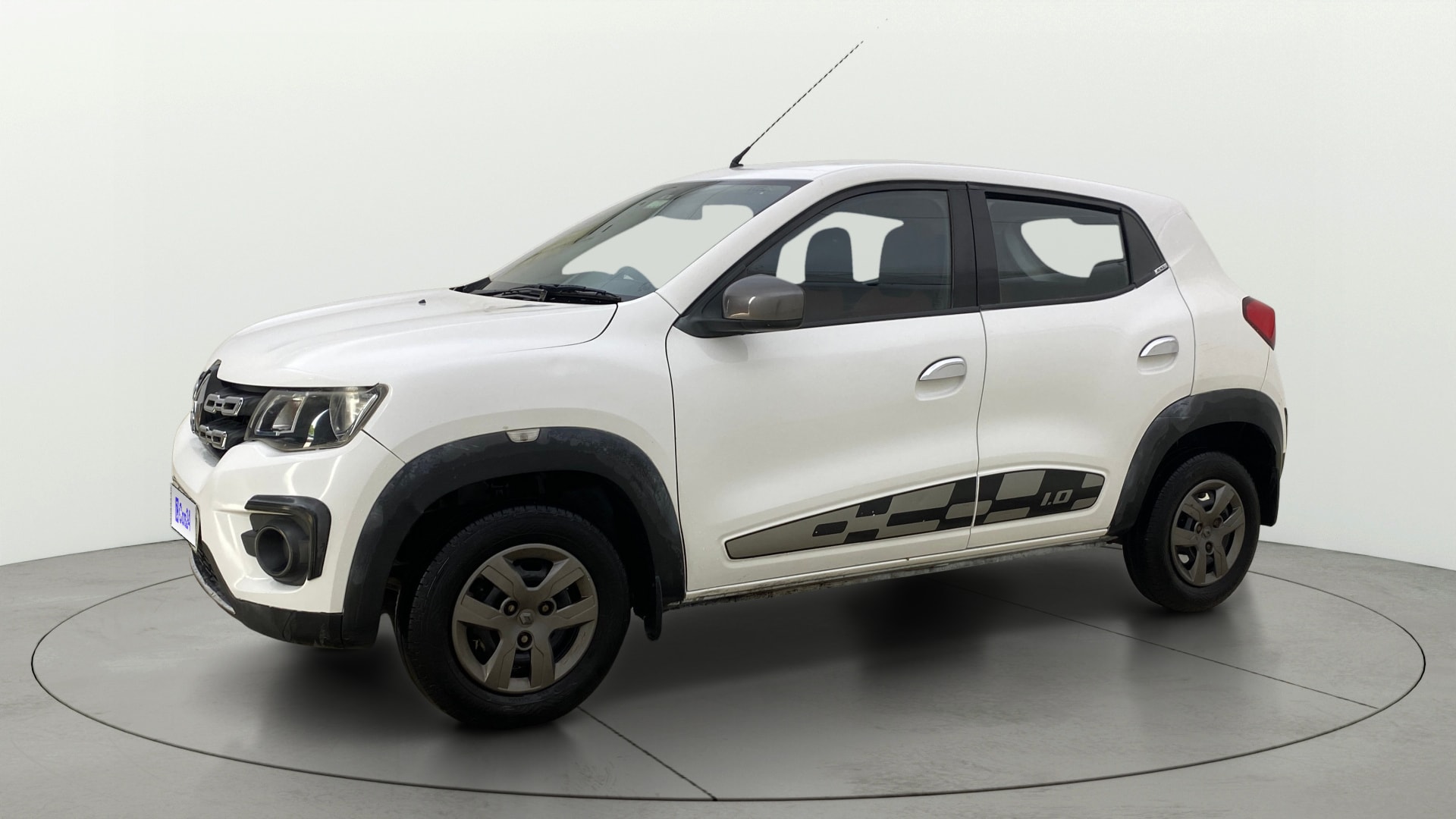 View 2017 Renault Kwid RXL 1.0 AMT BS IV Image 34 Used 2017 Renault Kwid RXL 1.0 AMT BS IV Image 34