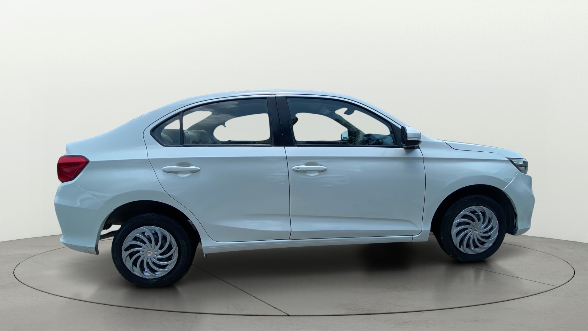 View 2019 Honda Amaze E MT Petrol BS IV Image 8 Used 2019 Honda Amaze E MT Petrol BS IV Image 8