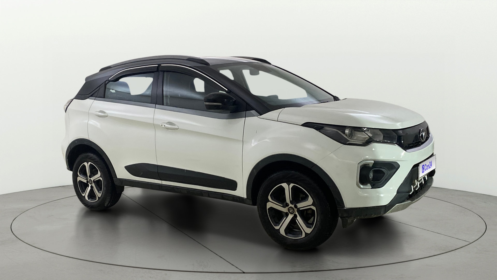 View 2022 Tata Nexon Revotron XE Image 38 Used 2022 Tata Nexon Revotron XE Image 38