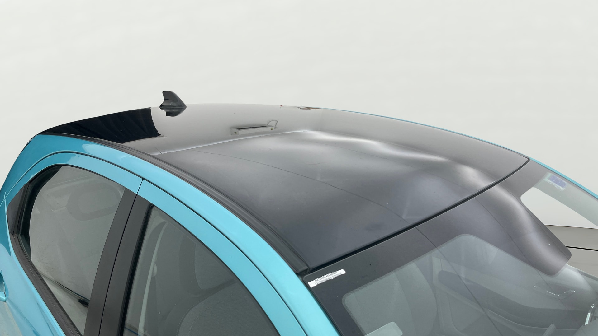 View 2025 Tata Tiago Revotorq XB Image 5 Used 2025 Tata Tiago Revotorq XB Image 5