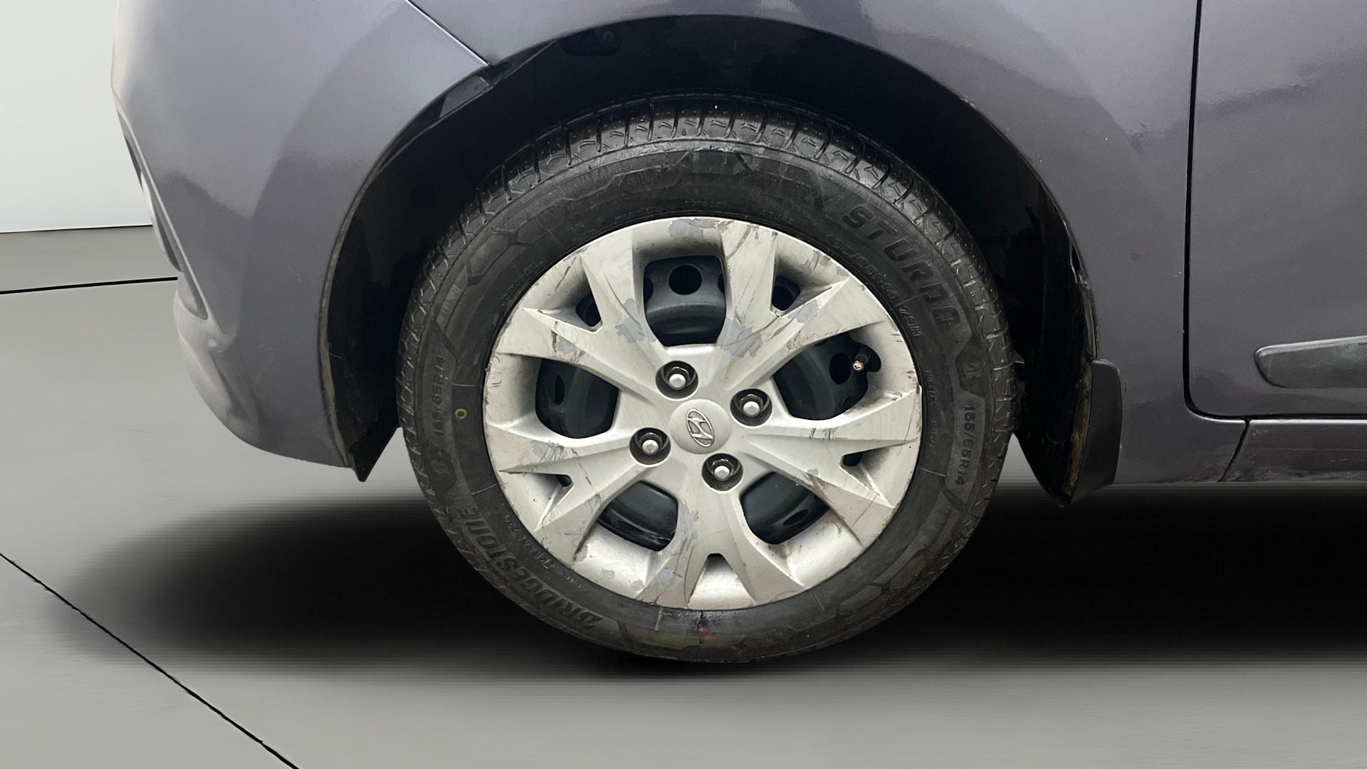 View 2015 Hyundai Grand i10 Sportz 1.2 Kappa Image 27 Used 2015 Hyundai Grand i10 Sportz 1.2 Kappa Image 27