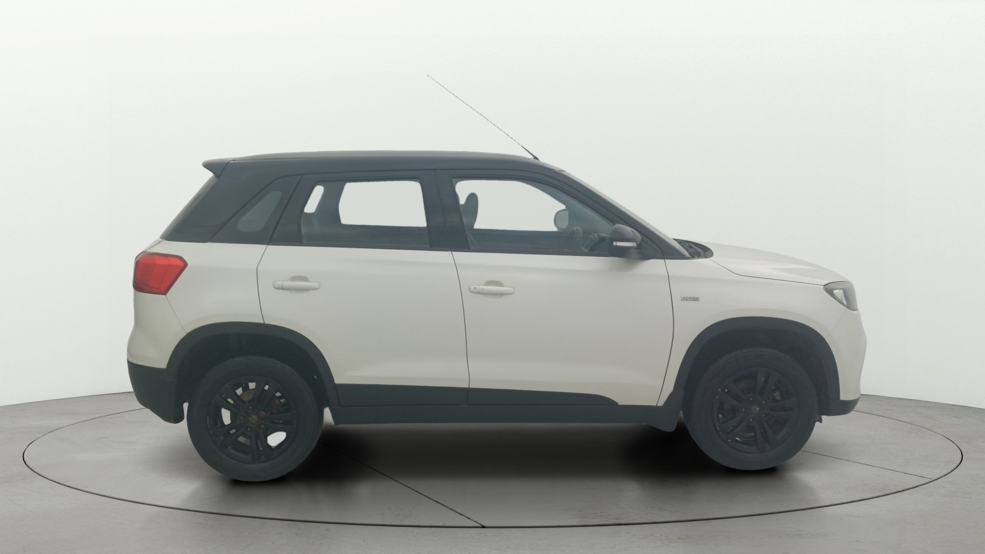 View 2018 Maruti Suzuki 1000 Base Variant Image 27 Used 2018 Maruti Suzuki 1000 Base Variant Image 27