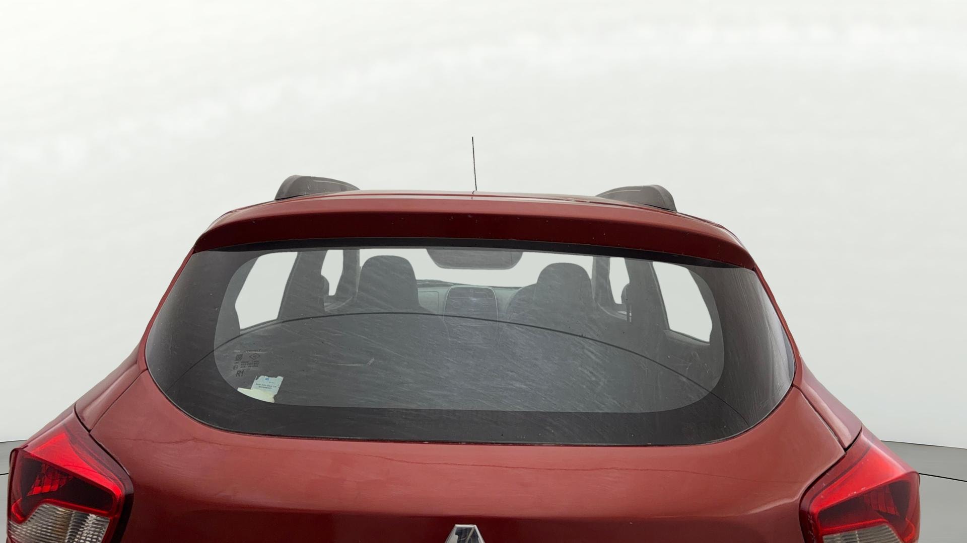 View 2016 Renault Kwid RXT 1.0 Image 4 Used 2016 Renault Kwid RXT 1.0 Image 4