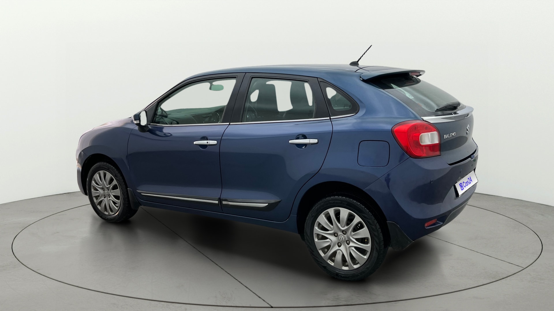 View 2017 Maruti Suzuki 1000 Base Variant Image 2 Used 2017 Maruti Suzuki 1000 Base Variant Image 2