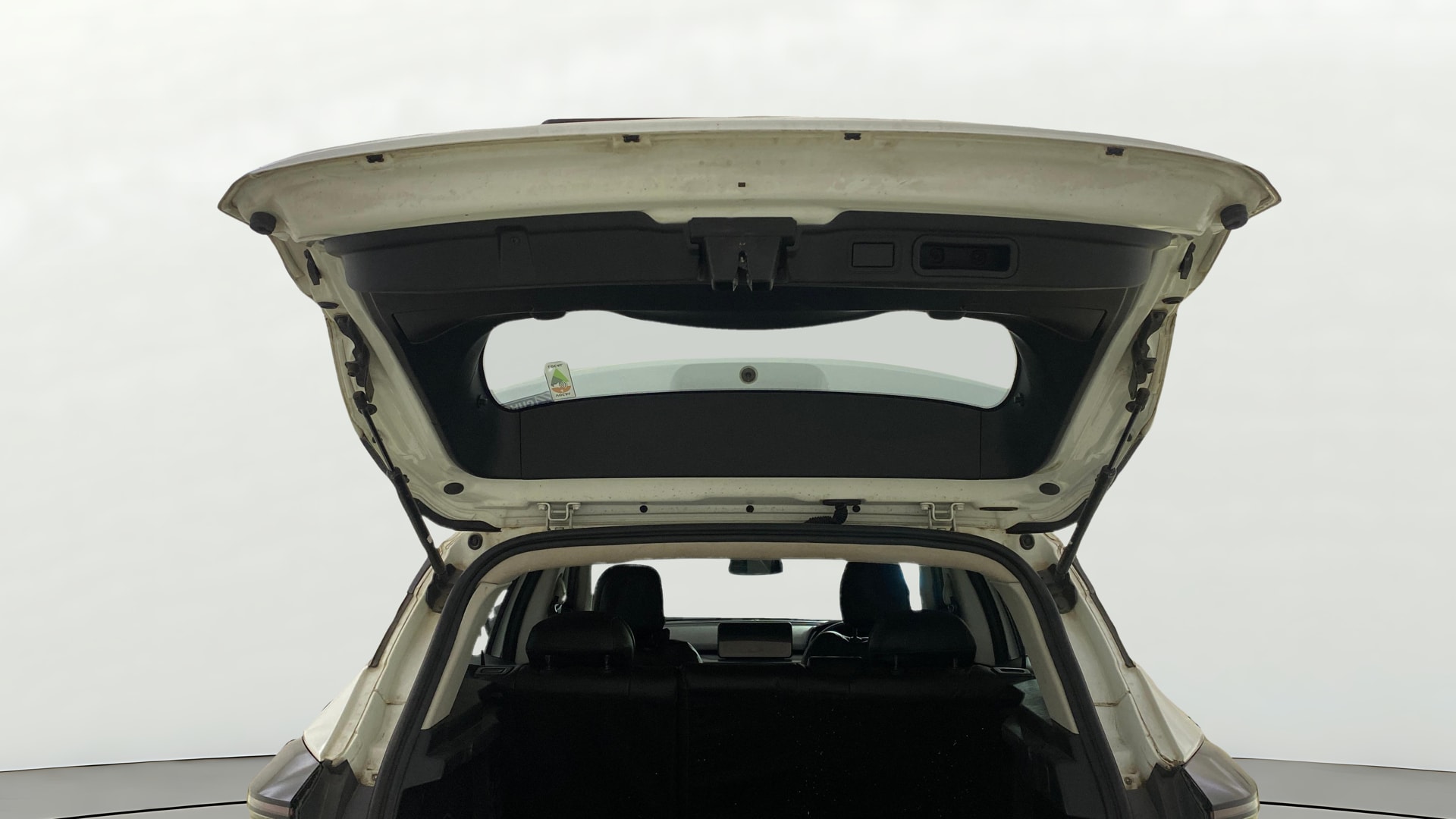 View 2024 Tata Harrier Pure Plus Image 16 Used 2024 Tata Harrier Pure Plus Image 16