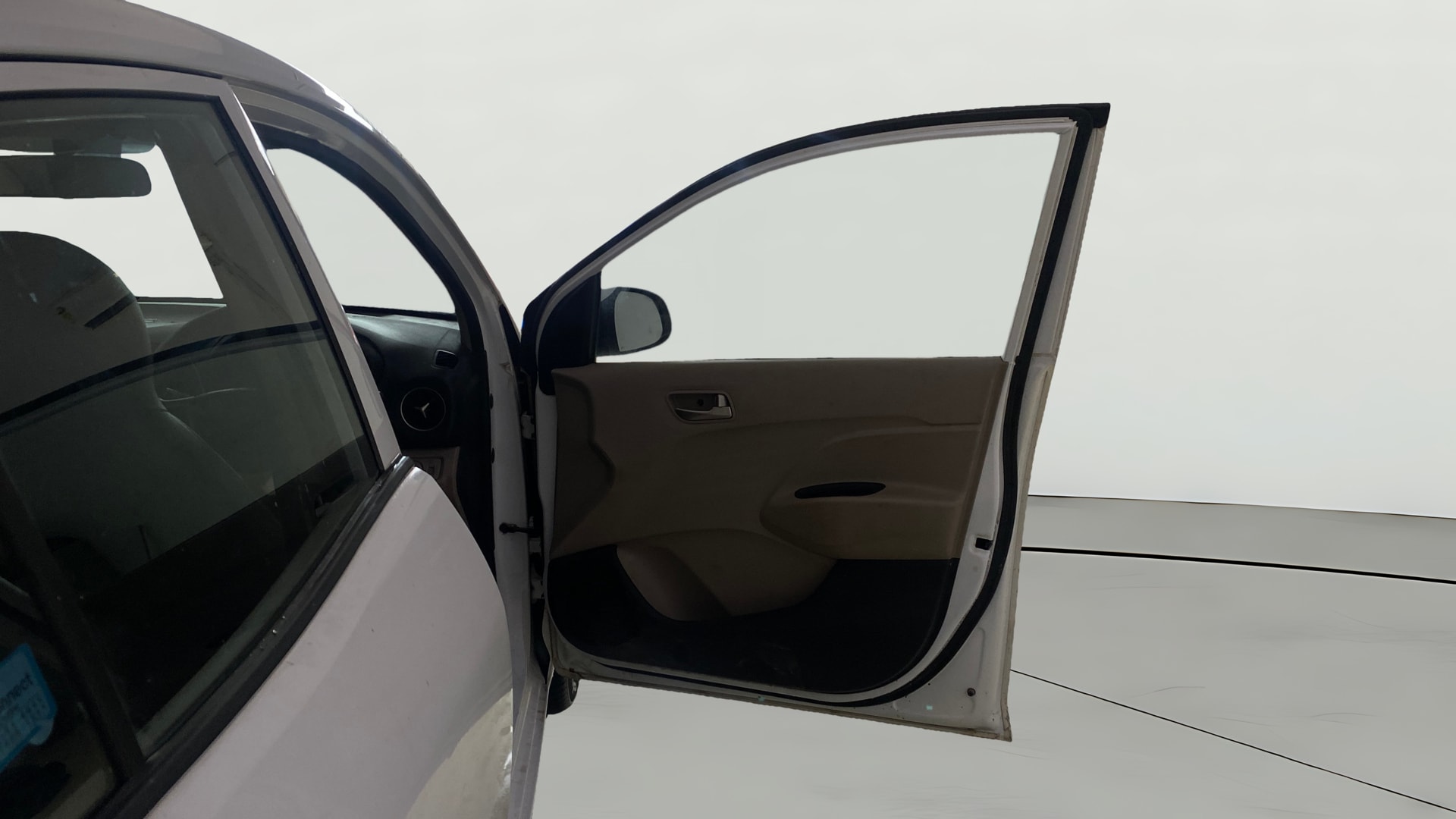 View 2019 Hyundai New Santro D-Lite Petrol Image 43 Used 2019 Hyundai New Santro D-Lite Petrol Image 43