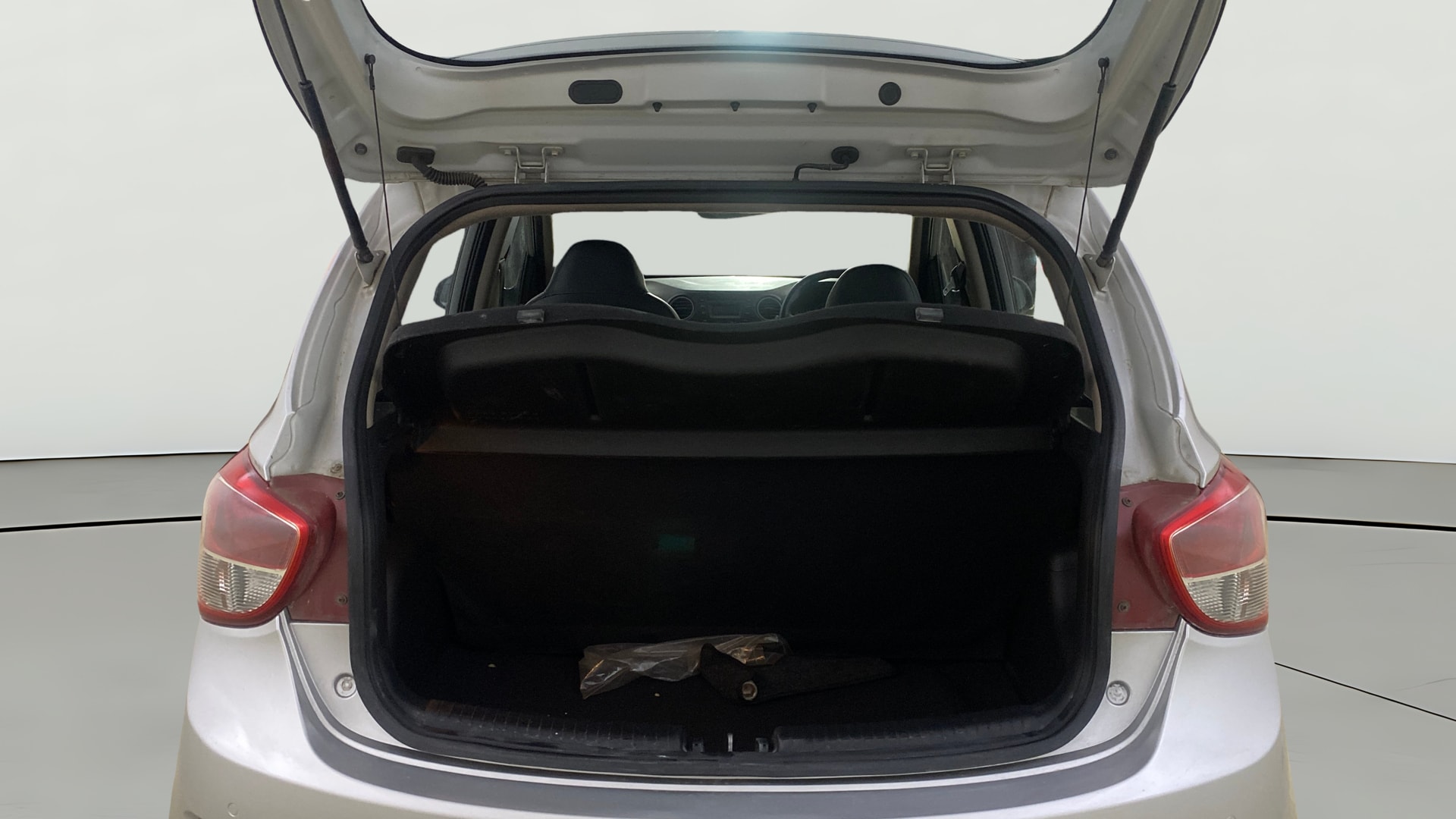 Used 2015 Hyundai Grand i10 Used 2015 Hyundai Grand i10