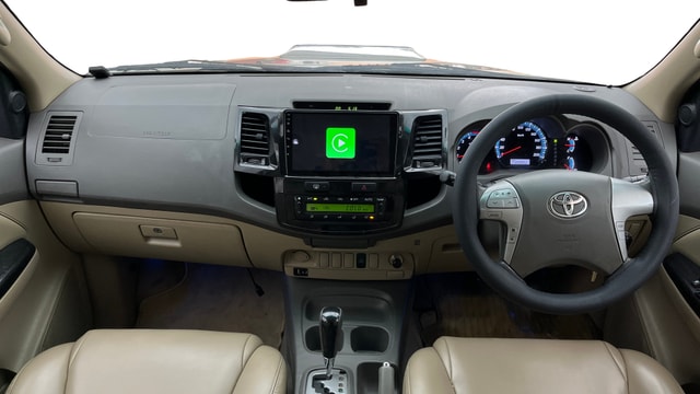 View Toyota Fortuner Image 32 Used Toyota Fortuner Image 32