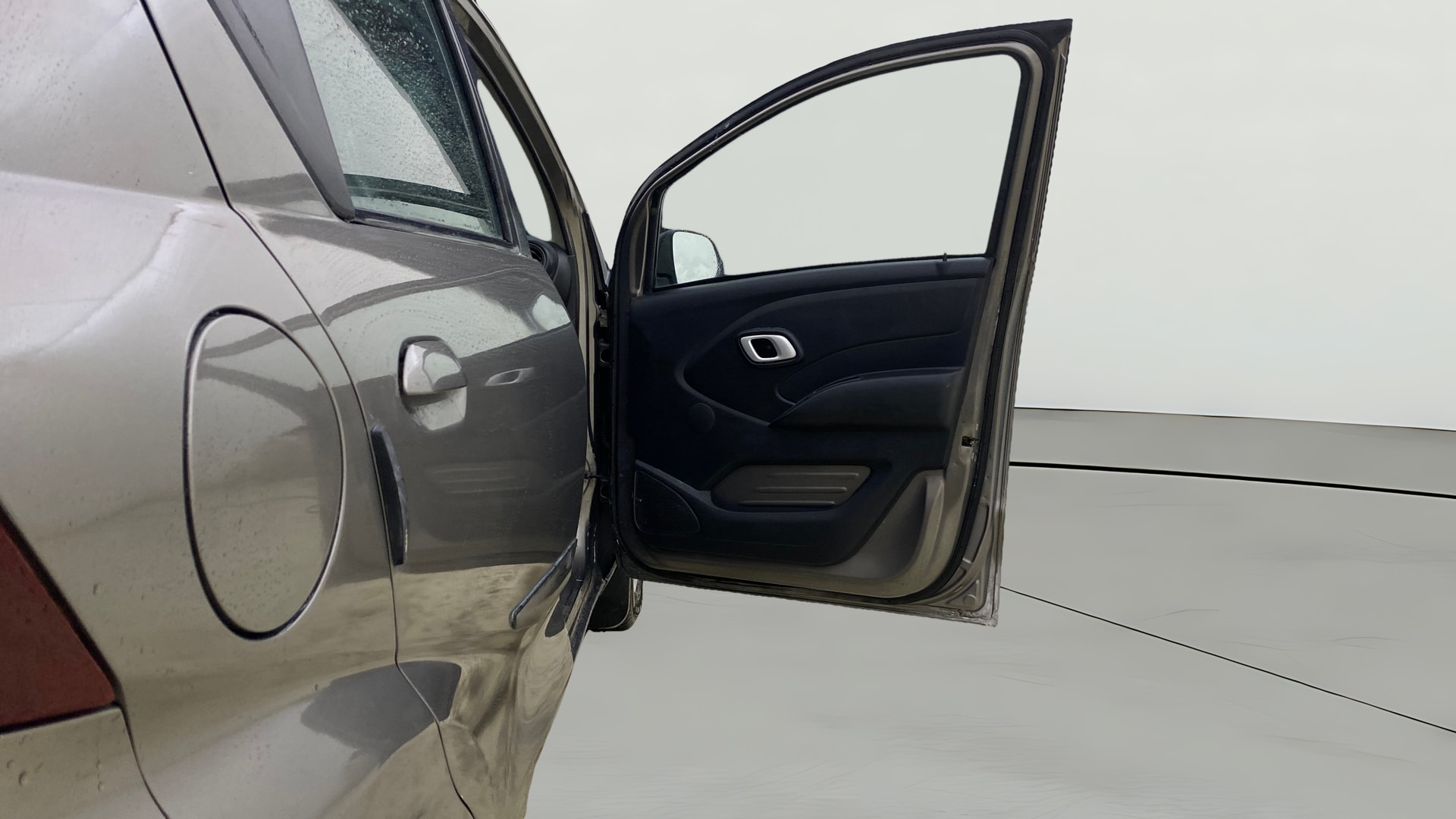 View 2018 Datsun Redi GO T(O)-1.0L Image 43 Used 2018 Datsun Redi GO T(O)-1.0L Image 43