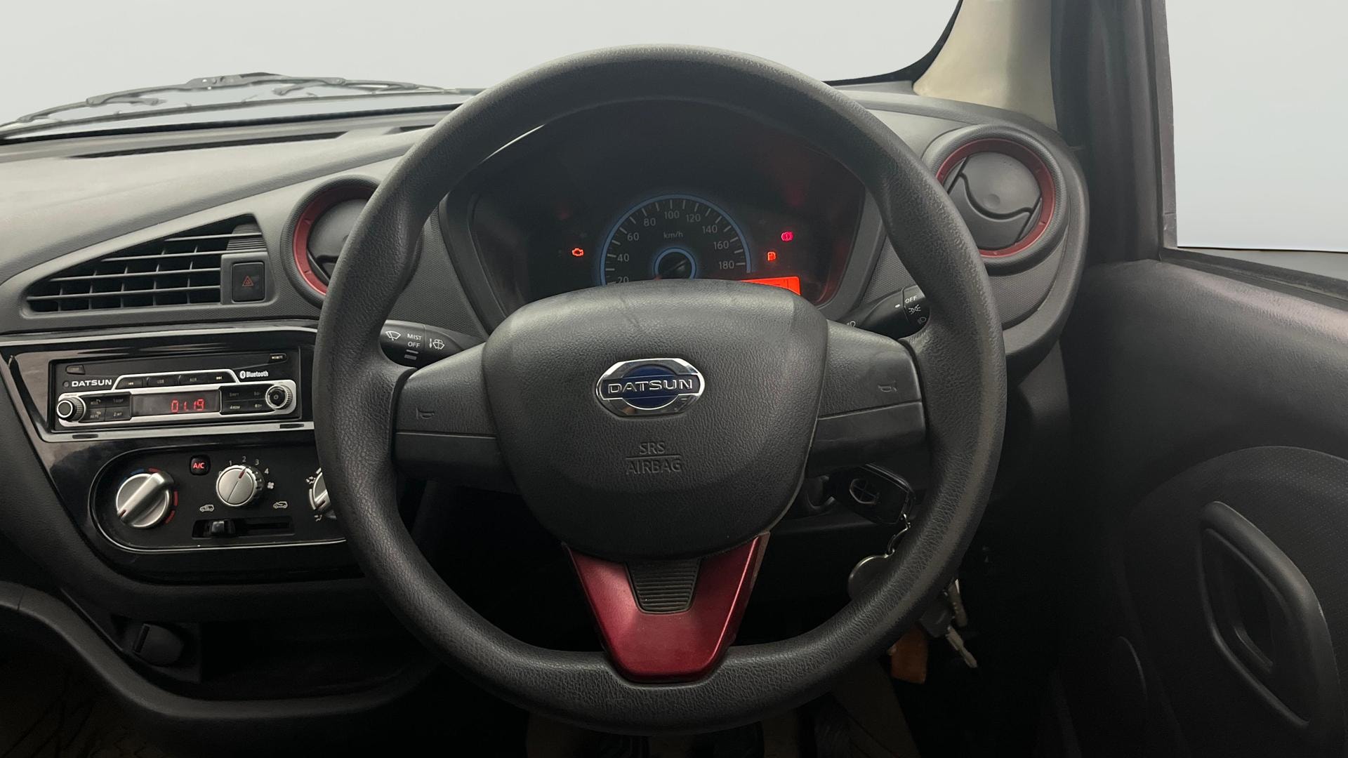 View 2017 Datsun Redi GO T(O) 0.8L -Limited Edition Image 12 Used 2017 Datsun Redi GO T(O) 0.8L -Limited Edition Image 12