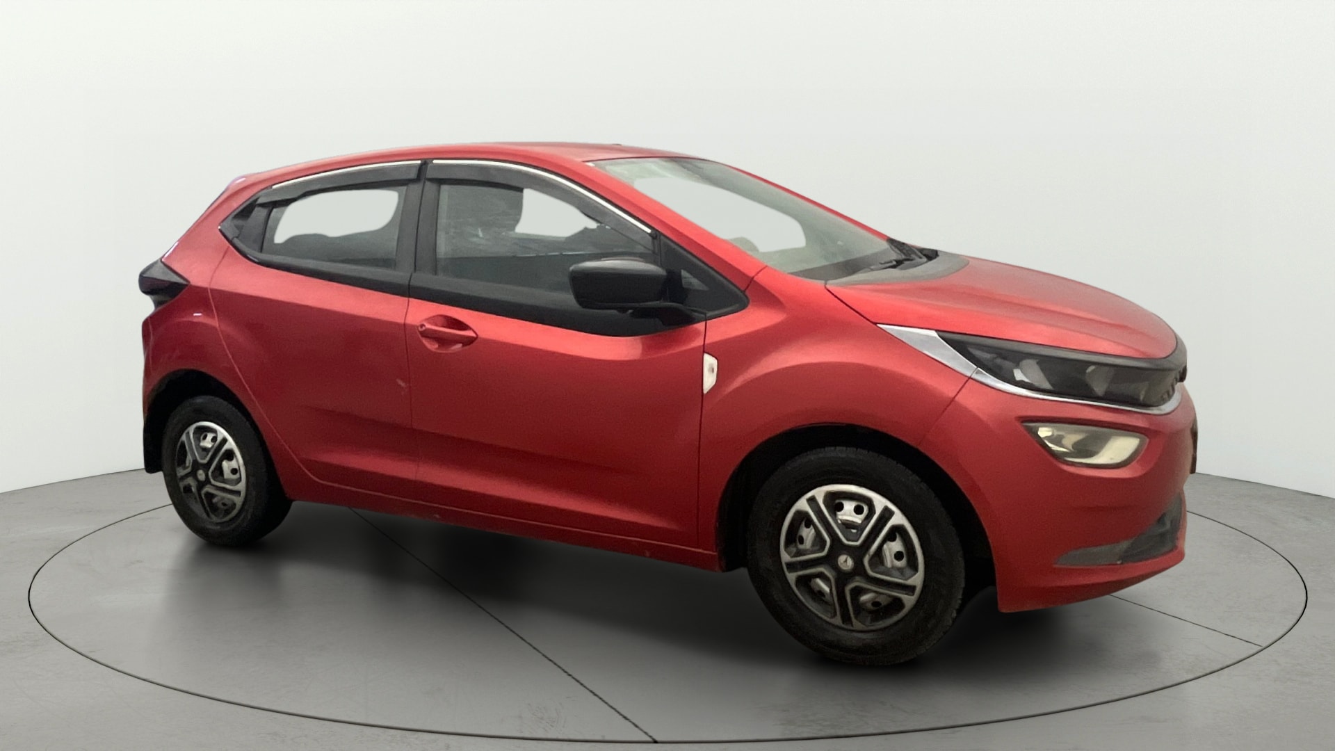 View 2020 Tata Altroz XE Petrol Image 36 Used 2020 Tata Altroz XE Petrol Image 36